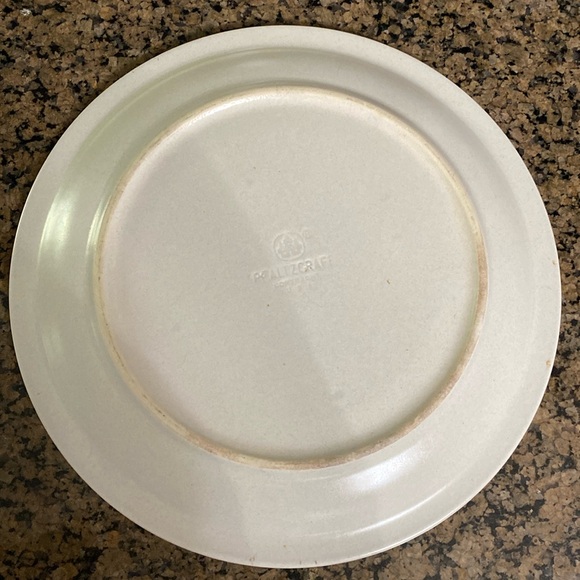 Vtg Yorktown by PFALTZGRAFF "You Are Special" Dinner replacement stoneware Plate - Picture 2 of 9